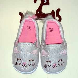 NWT infant slip on sneakers